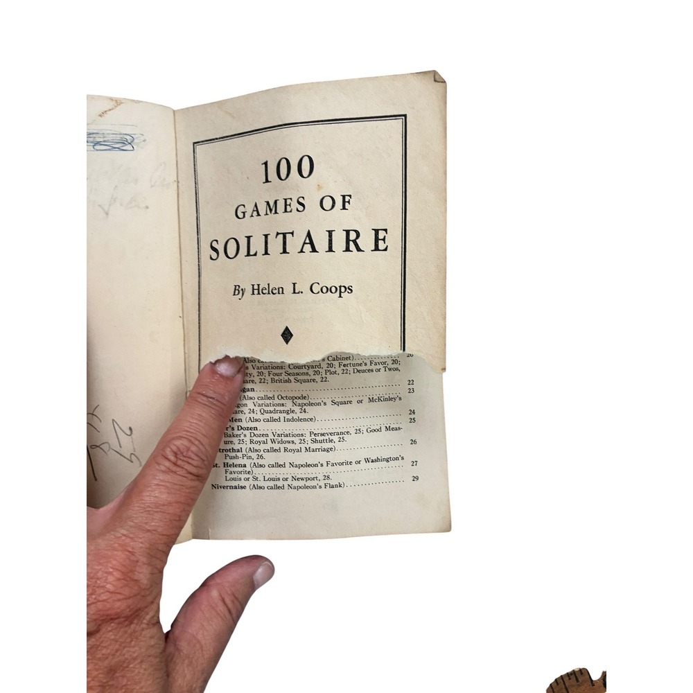 Whitman 100 Games of Solitaire Book 1939 Yellow Red Fair Vintage Card Game Guide - Picture 3 of 16